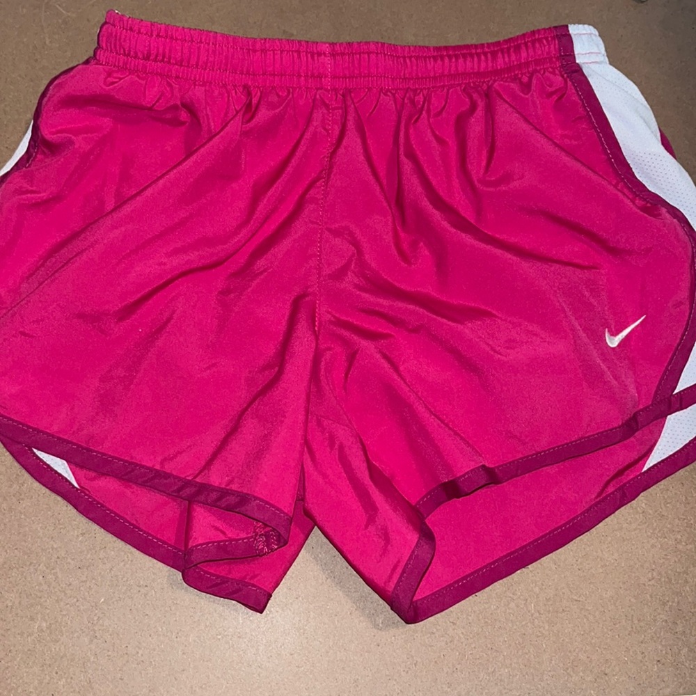 Nike girl running shorts Dri-Fit.guc